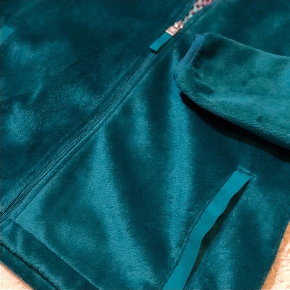 Fila Jacket - Picture 3 of 6